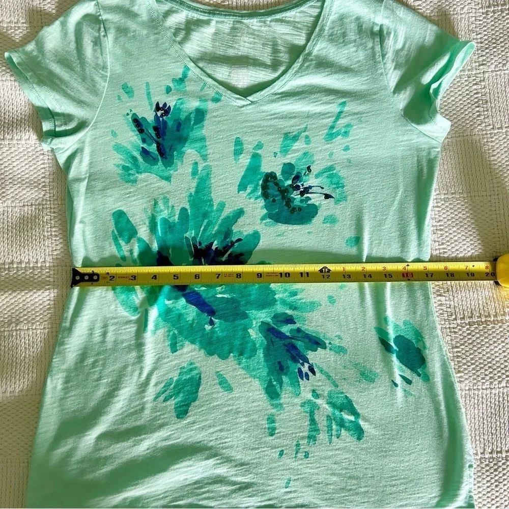St. John’s Bay T-Shirt Mint Green Women Size M Beachy Sequins - Picture 7 of 8